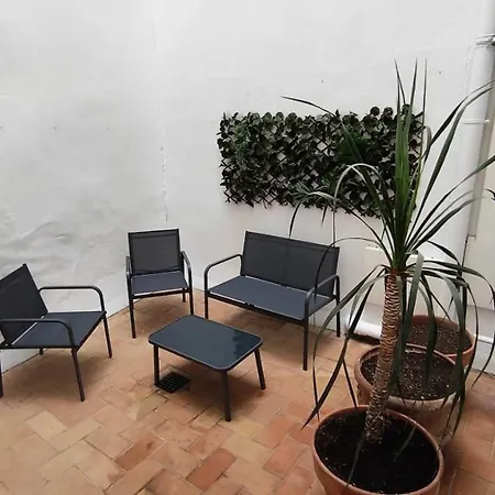 Wish Plaza Nueva Apartment